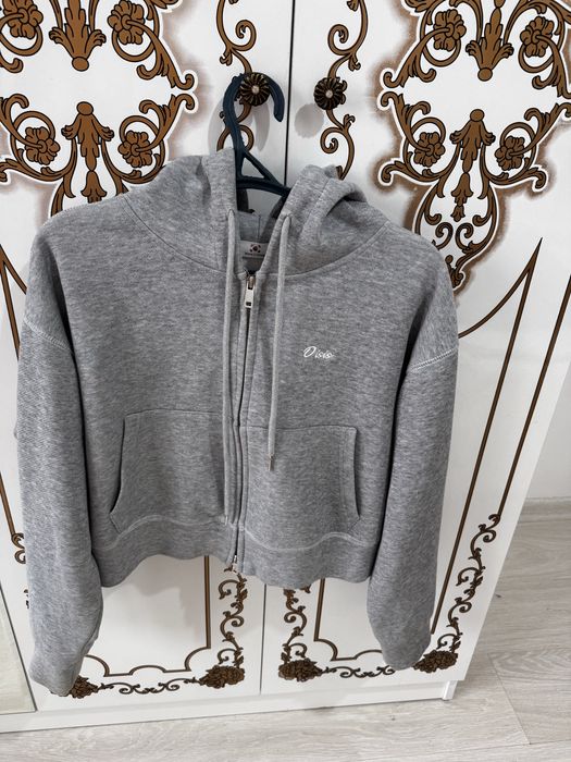 Зипка,худи женский по 5500