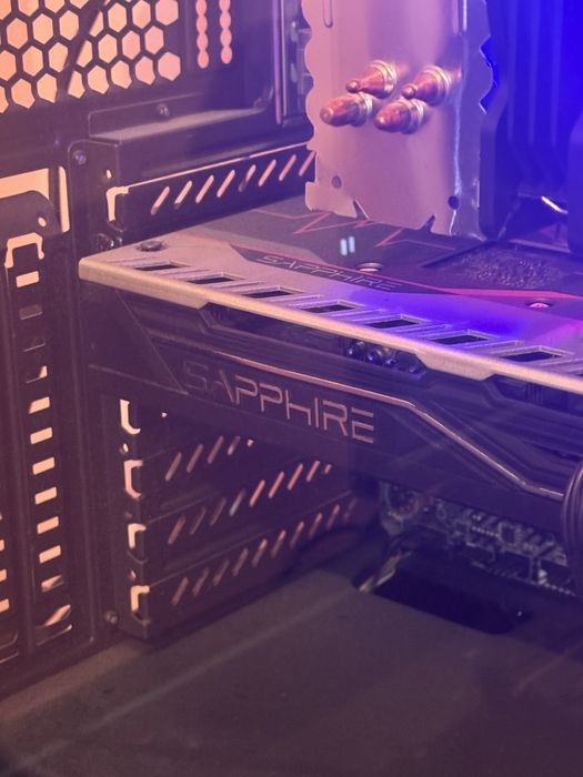 PC gaming 24GB RAM, Ryzen 7, RX580 8GB