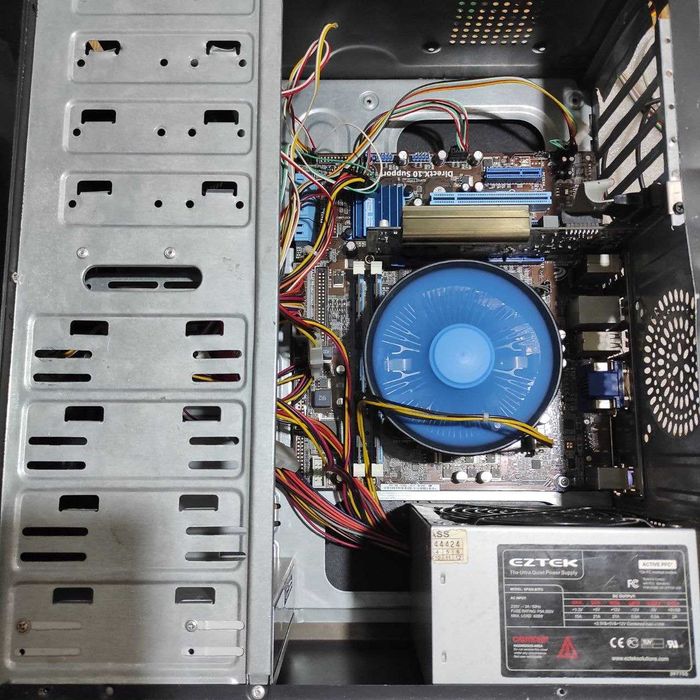 Продается недорогой компьютер.