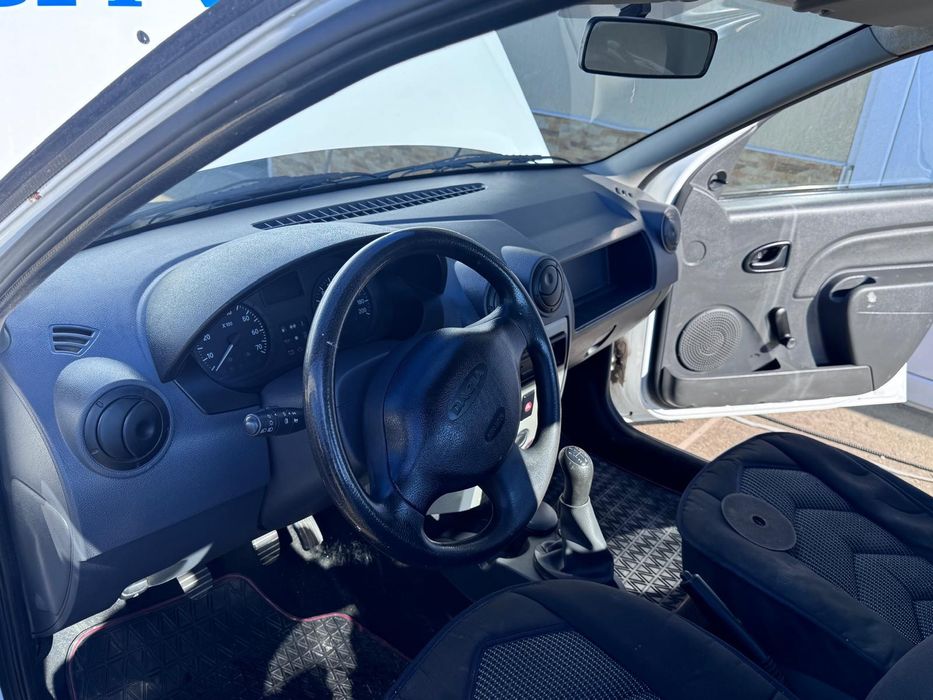 Vand  logan pick-up 1.6 mpi Mangalia