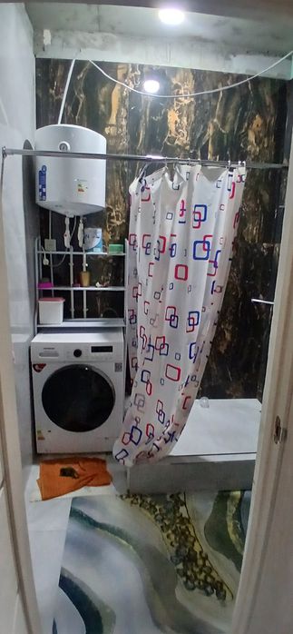 Yangi Darxonda 16/9/3 xonali 63 kvm kvartira sotilsdi