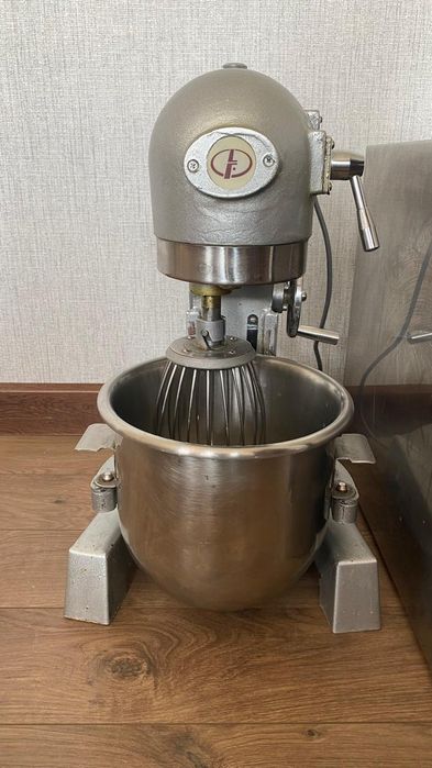 Духовка и миксер