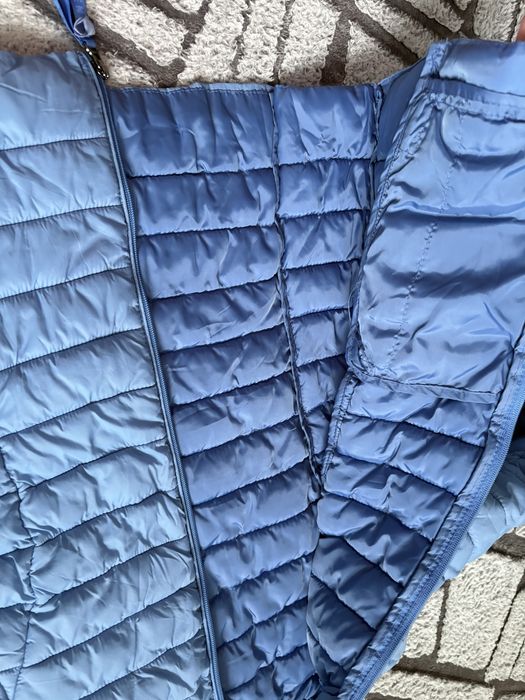 Дамско олекотено яке