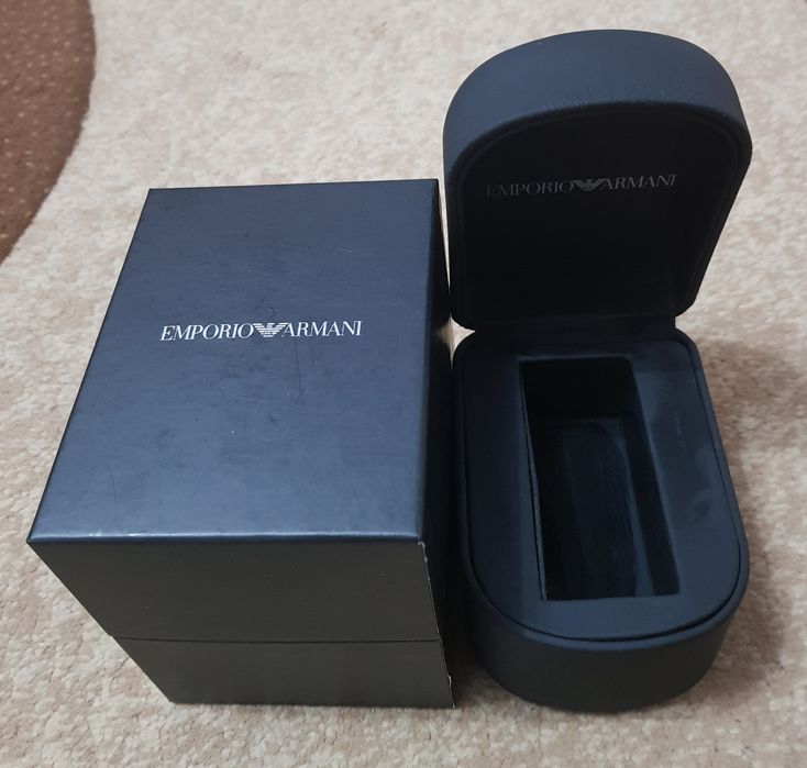 Cutie ceas Emporio Armani originală
