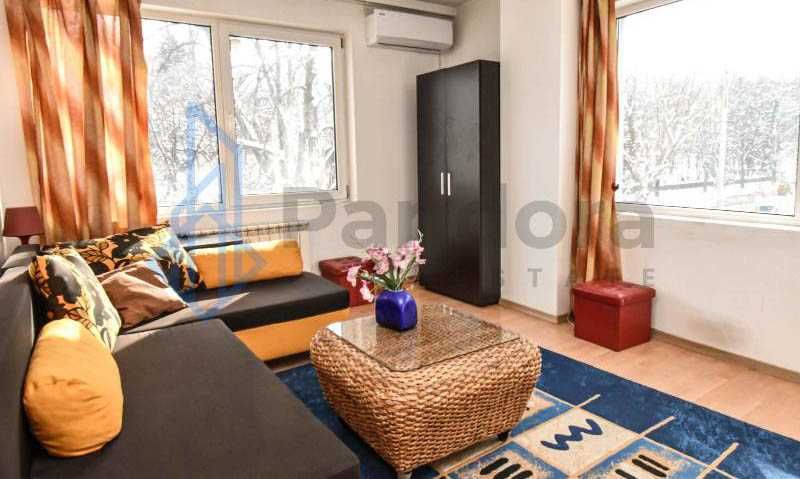 Дава се под наем Двустаен апартамент в София, Лозенец - 65 кв.м за 435 € - Снимка #1