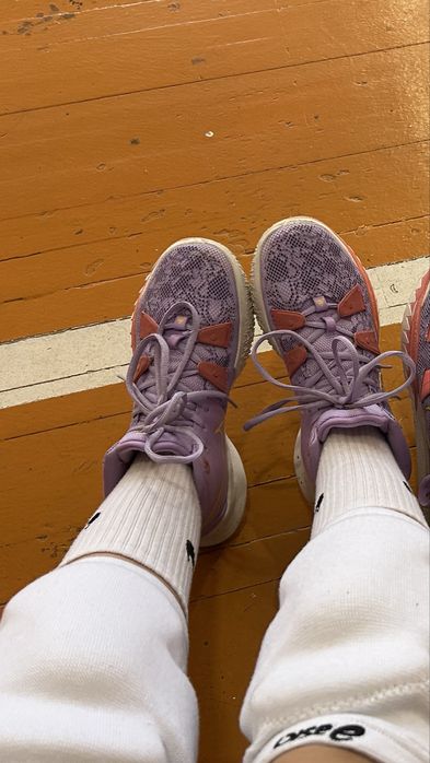 Кроссовки Kyrie 7