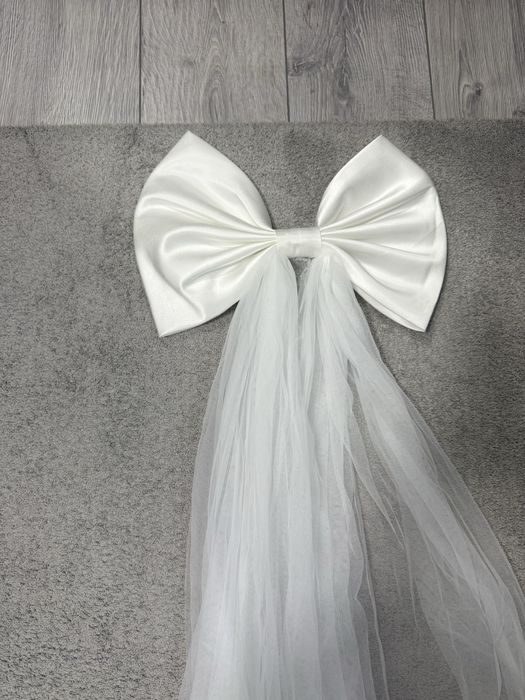 Funda alba din satin+voal accesoriu rochie
