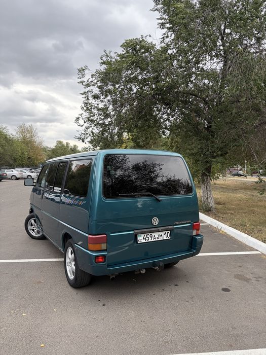 Фольксваген Мультиван