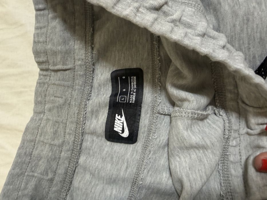 Дамски екип NIKE tech fleece