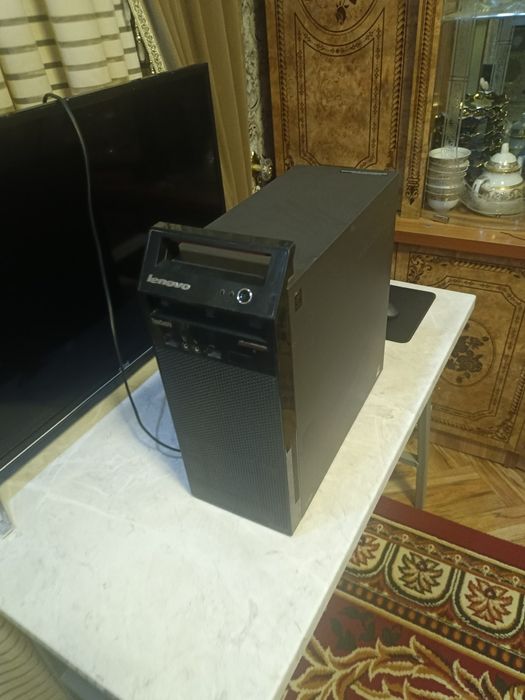 Белый сборка КОМП  сотилади