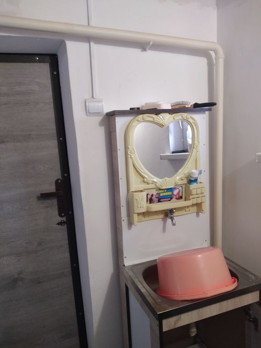 Сдам комнату, есть коридор.