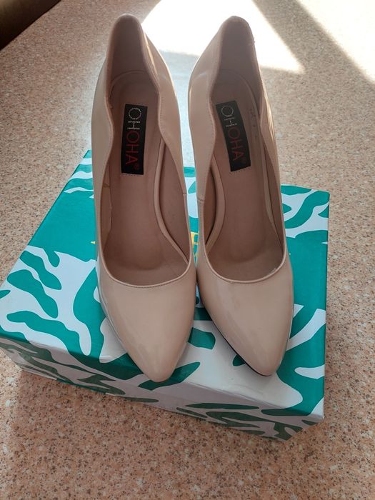 Свадебное платье + туфли в подарок