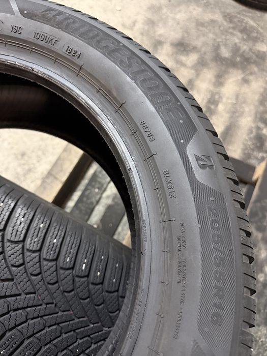 205/55/16 зимни Bridgestone 2бр (DOT24)