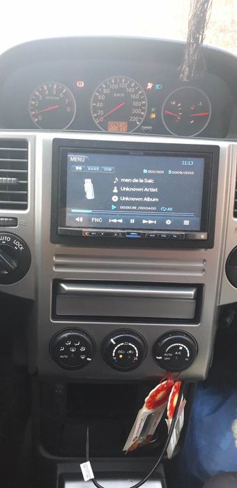 Nissan x trail T30 143cp