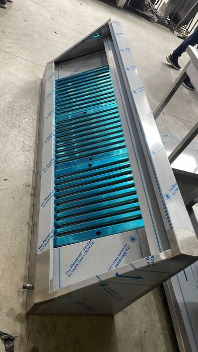Hota inox la cerere(diferite dimensiuni) snack, cubica sau centrala