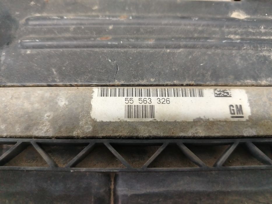Calcualtor motor ecu 1.9 tid 55563326 Saab 9-3 2 (facelift) (2007 - 2011)
