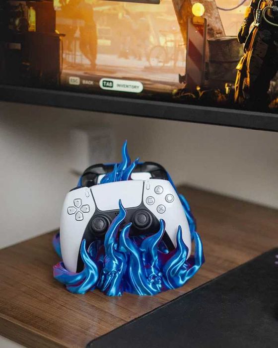Suport 2 Controllere PS5/Xbox – Twin Arcane Hold – Printat 3D