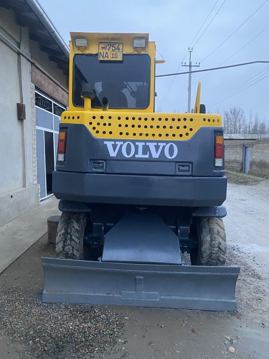 Ekskavator sotiladi mini 55