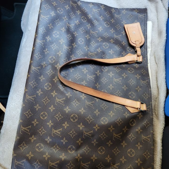 Оригинална дамска чанта Louis Vuitton All In