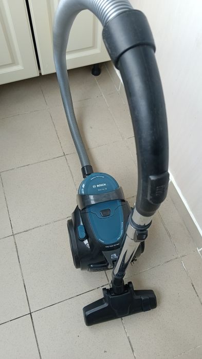 Пылесос Bosch Serie 2