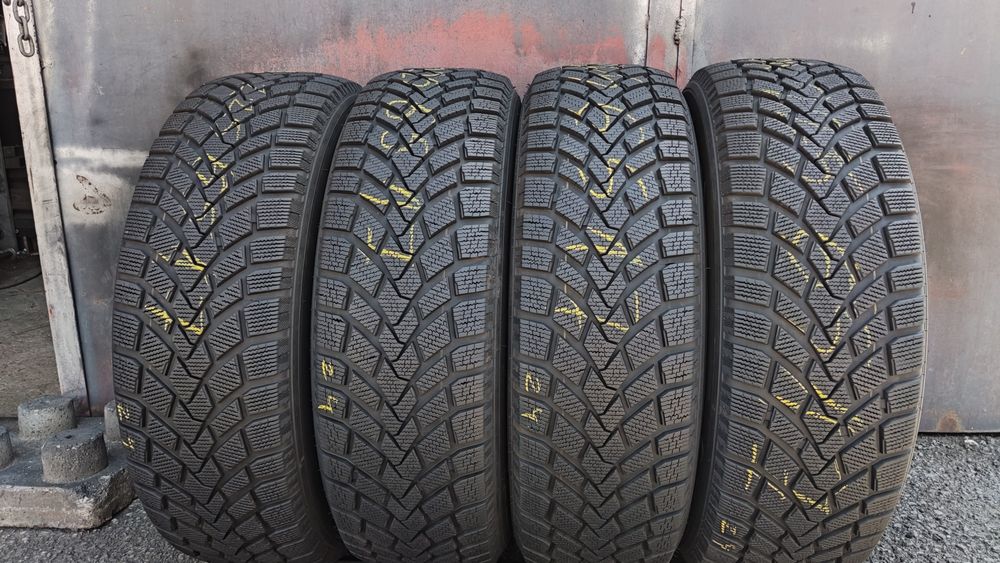 4бр. зимни гуми 225/65/17 Haida Winter
dot24