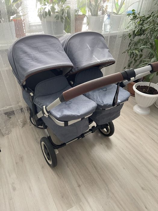 Коляска bugaboo продам для двойни