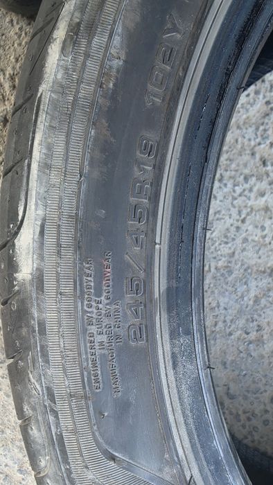 goodyear r19  245/45   byd han