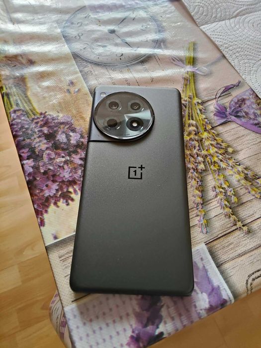 One plus 12 R - много добро състояние
