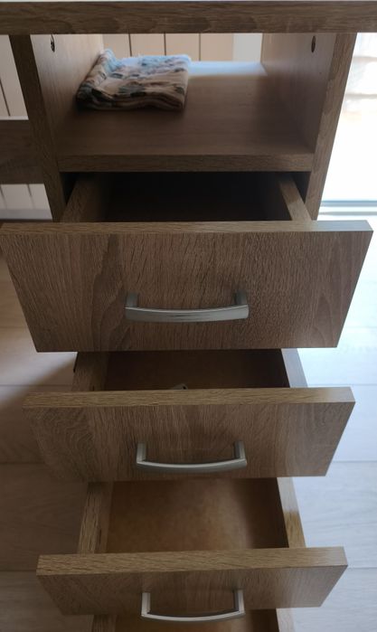 Birou EVETOFTE 60x125 stejar
Birou EVETOFTE 60x125 stejar
Birou EVETOFTE 60x125 stejar