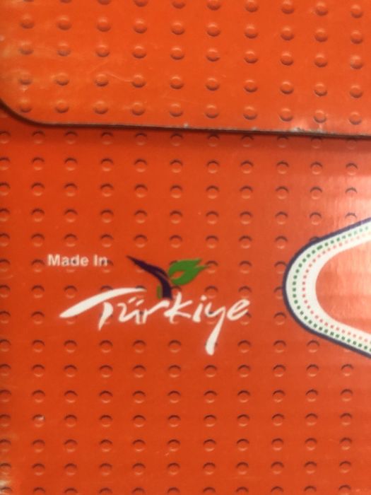 Нарядные серебристые туфли на девочку. Новые. В упаковке. Пр-во Турция