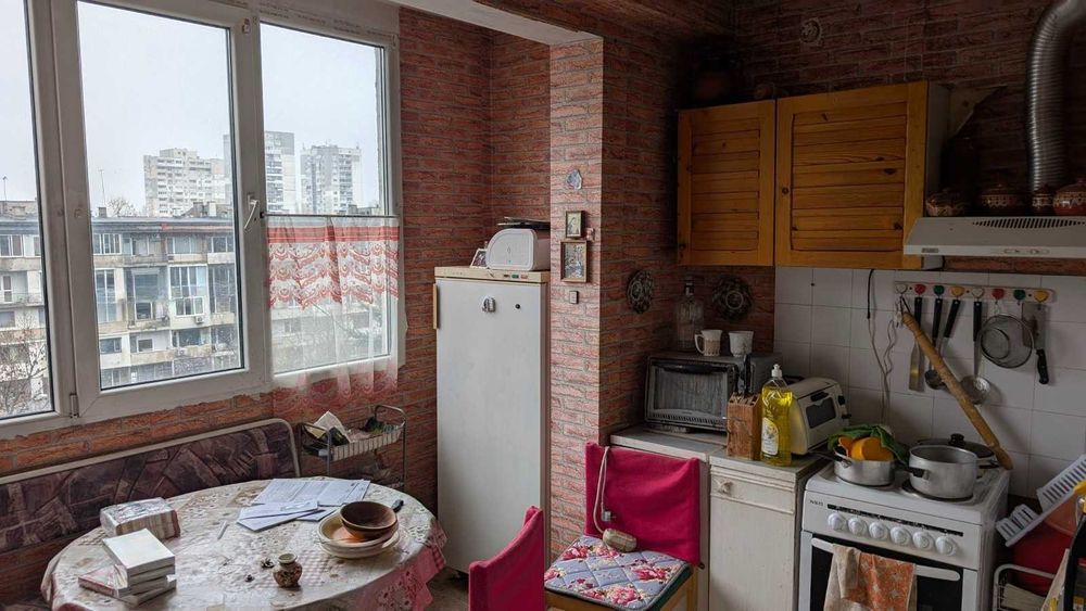 Двустаен апартамент в Борово