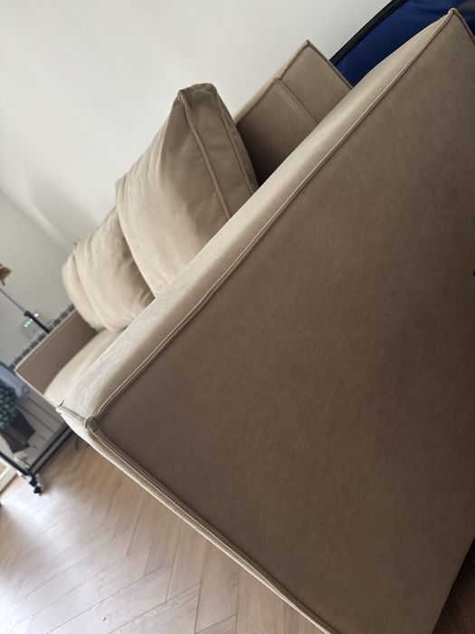 Продам срочно диван!