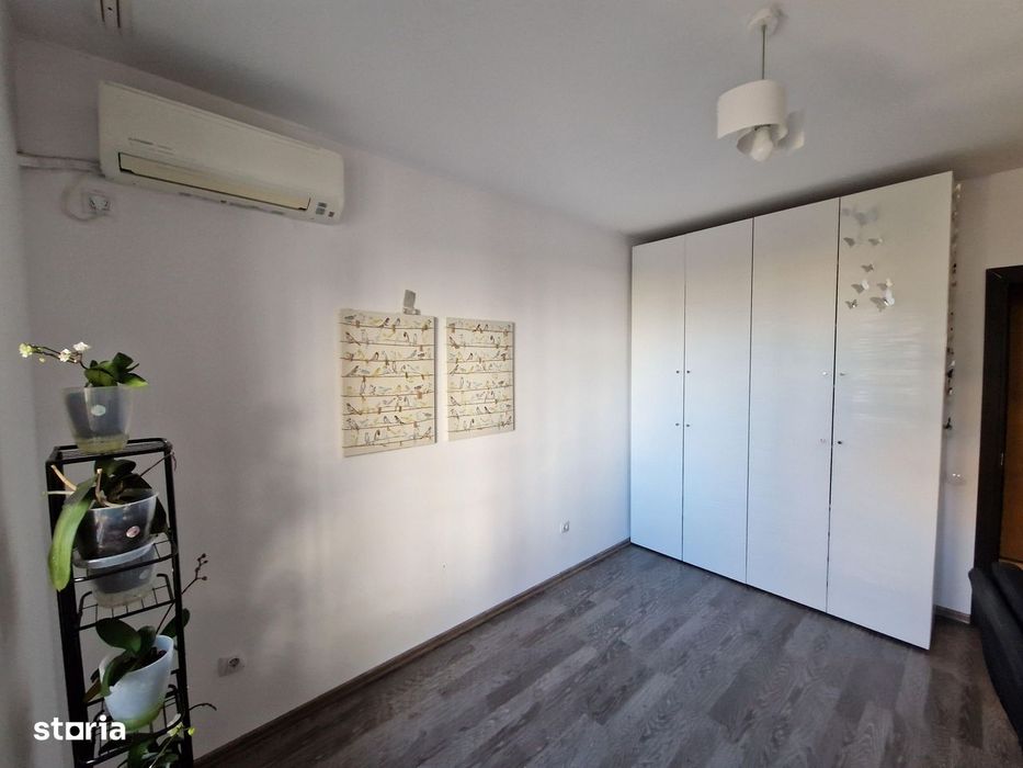 Proprietar, inchiriez apartament cu 3 camere, Bloc 2017, 2xbai, AC