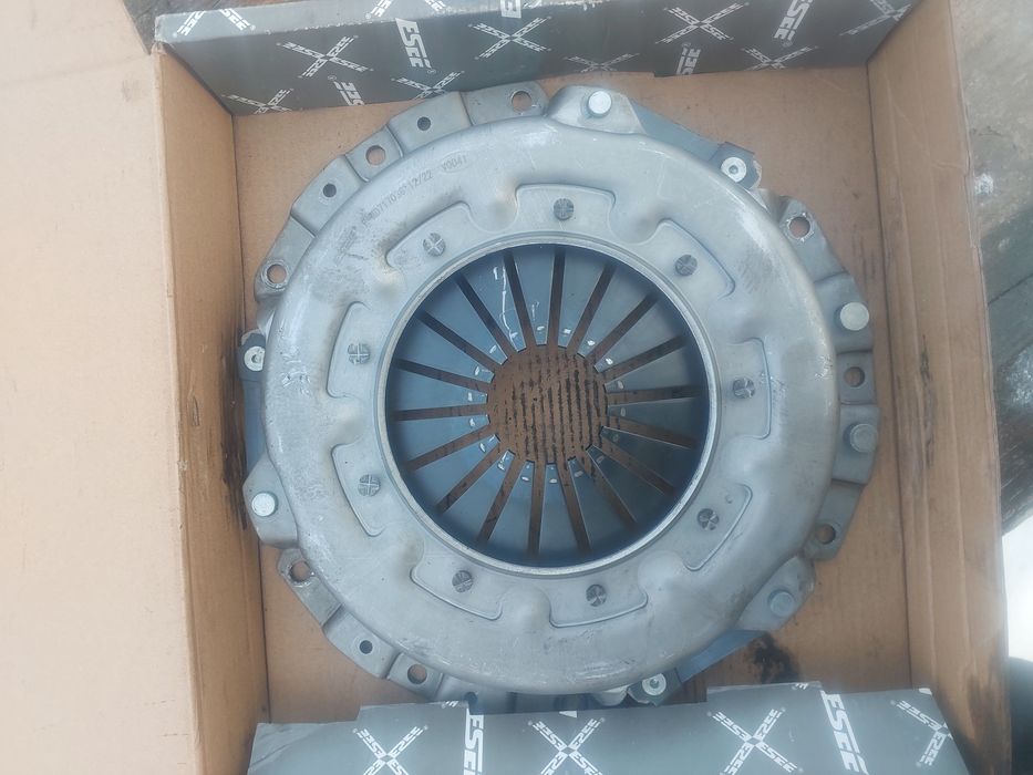 Диск сцепления с корзиной Митсубиси