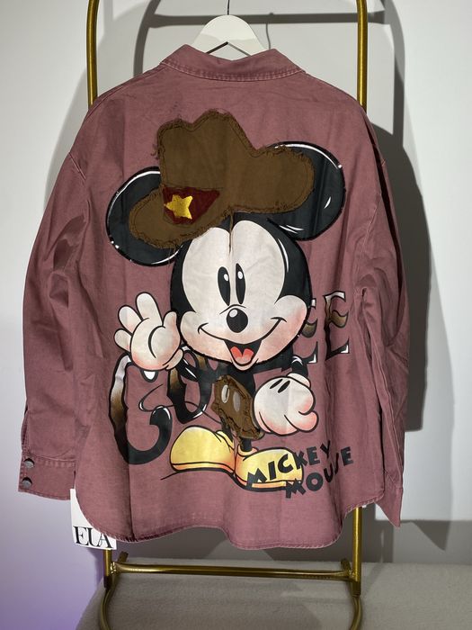 Haine noi de vânzare