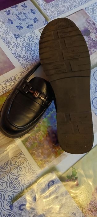 Лоферы женские раз. 40