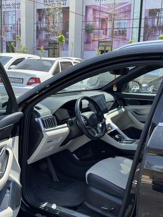 Byd song plus gibrid 2-pazitsiya