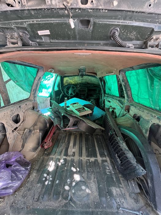 Монтеро спорт 1997 года