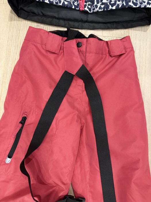 Детски ски екип , яке и панталон , като нов