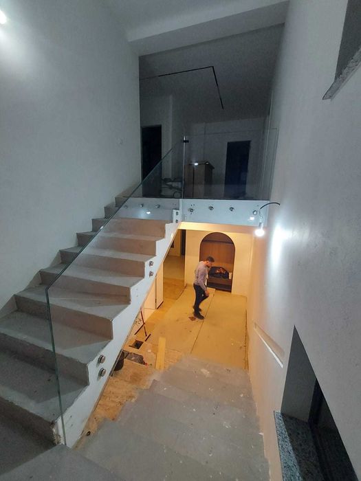 balustrada scara sticla