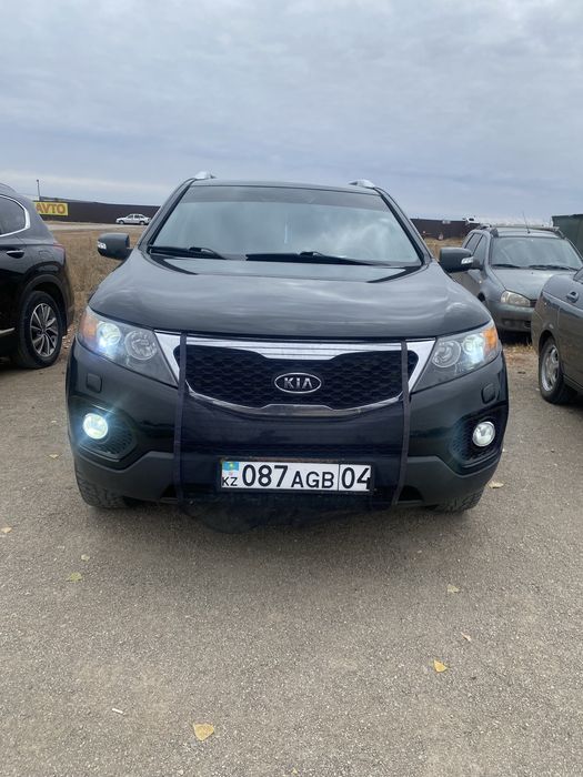 Продам срочно автомашину Киа соренто