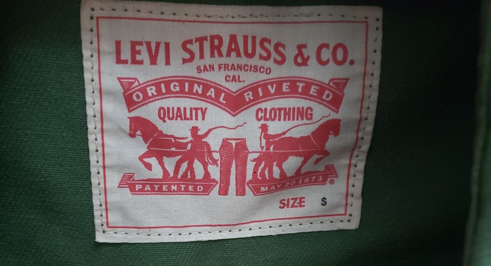 Vand geaca Levi s din bumbac (ca de blugi)barbati