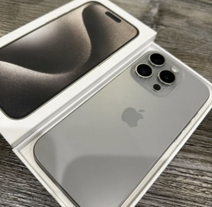 Продам айфон 15 про