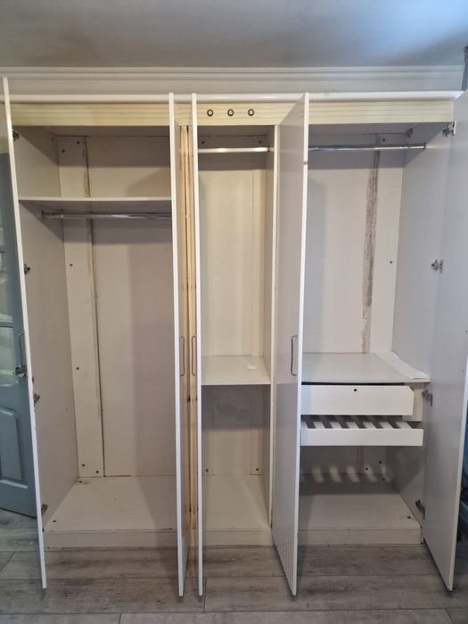 Продам шкаф в хорошем состоянии