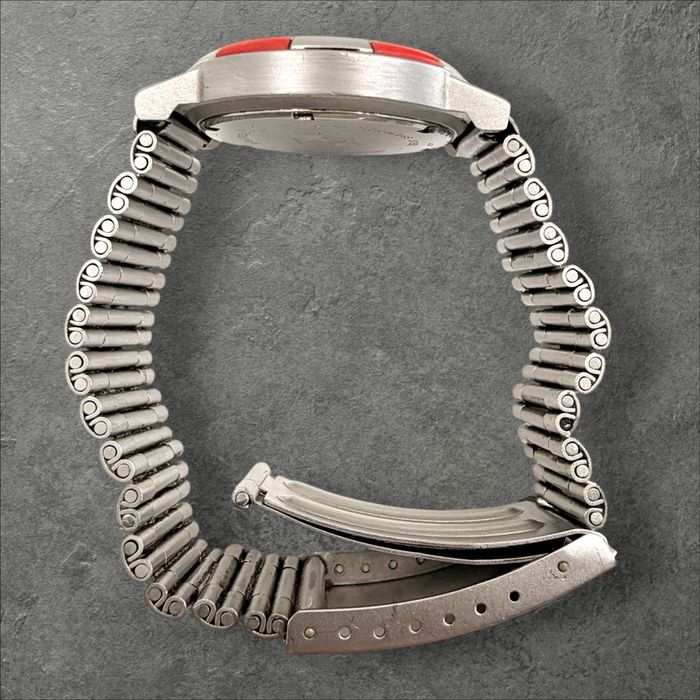 Oris Hi-Tech Quartz мъжки часовник