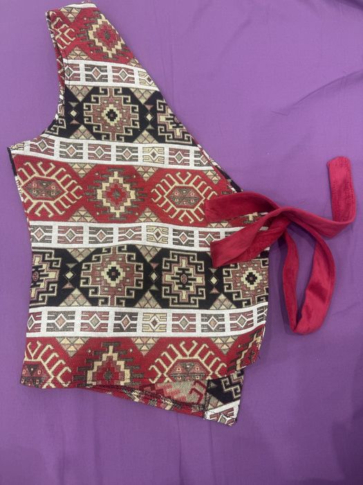 Жакен необычный, дизайн интересный