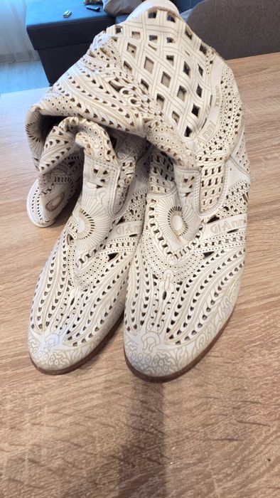 Летни ботуши от естествена кожа.