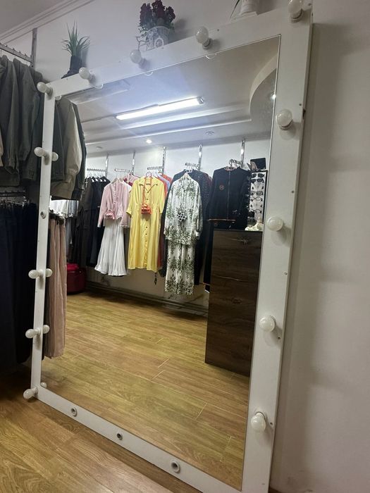 Зеркало большое ...