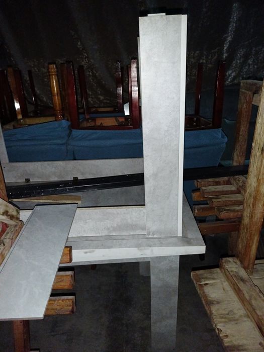 Стол стулья орындықтар