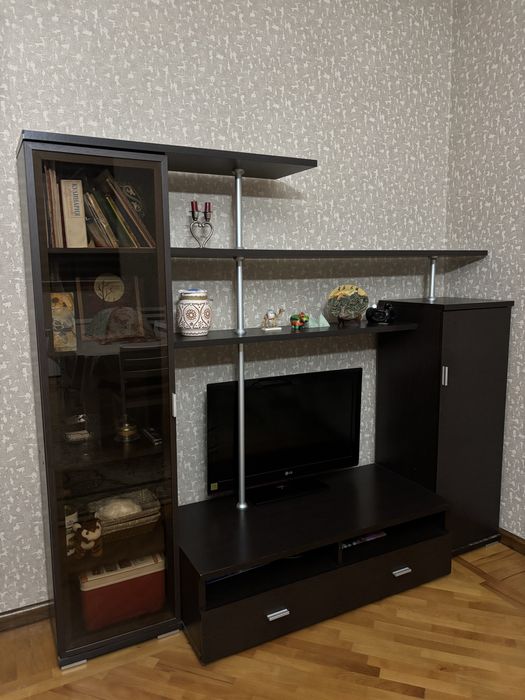 Стелаж/полка/сервант/шкаф/горка